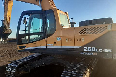 Экскаватор гусеничный HYUNDAI R260LC-9S б/у (2016 г., 11 700 м.ч.) - не продажный.