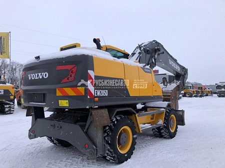 Экскаватор колесный VOLVO, EW205D б/у (2020 г., 2900 м.ч.)